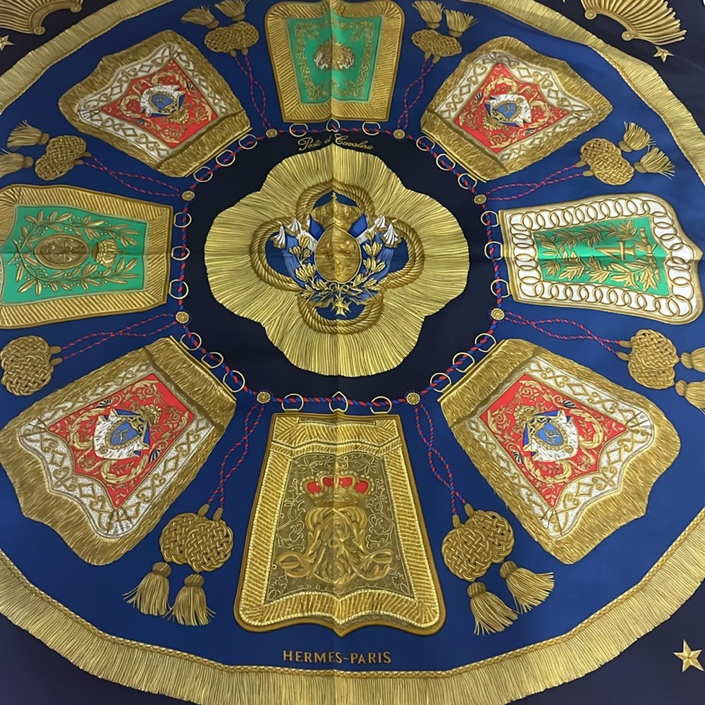 RARE Hermes Poste et Cavalerie silk scarf - Picture 2 of 8